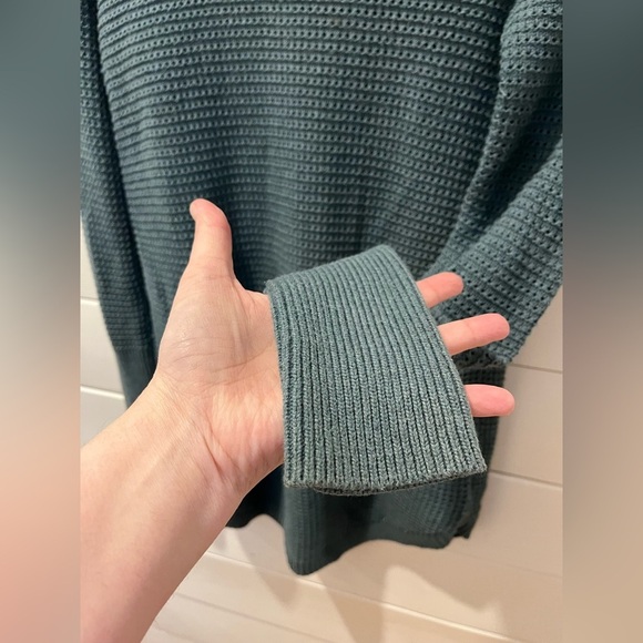 Max Studio Textured Knit Sweater - Size S - Picture 8 of 9